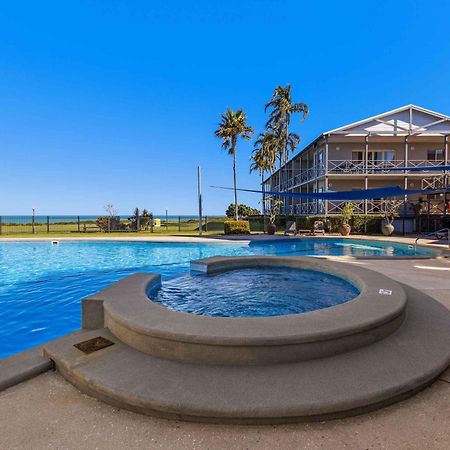 ברום Moonlight Bay Suites מראה חיצוני תמונה