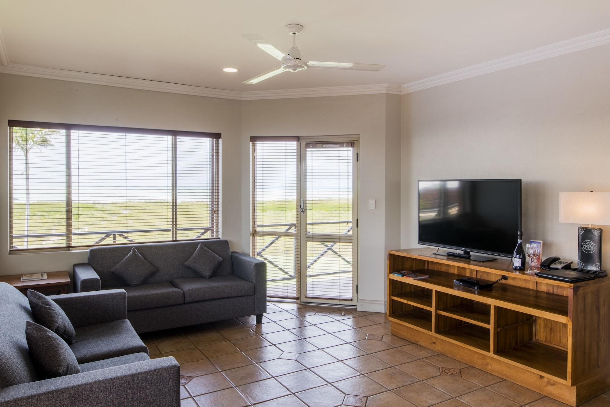 ברום Moonlight Bay Suites מראה חיצוני תמונה